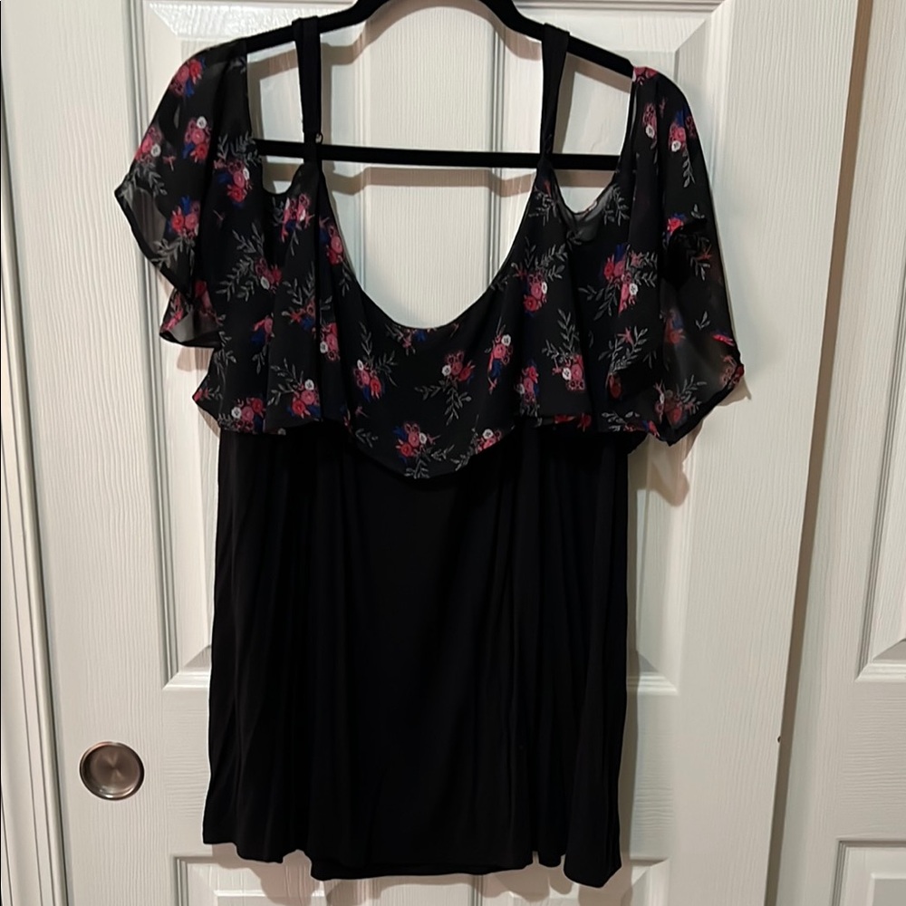 Torrid Cold Shoulder Floral Black Women's Top